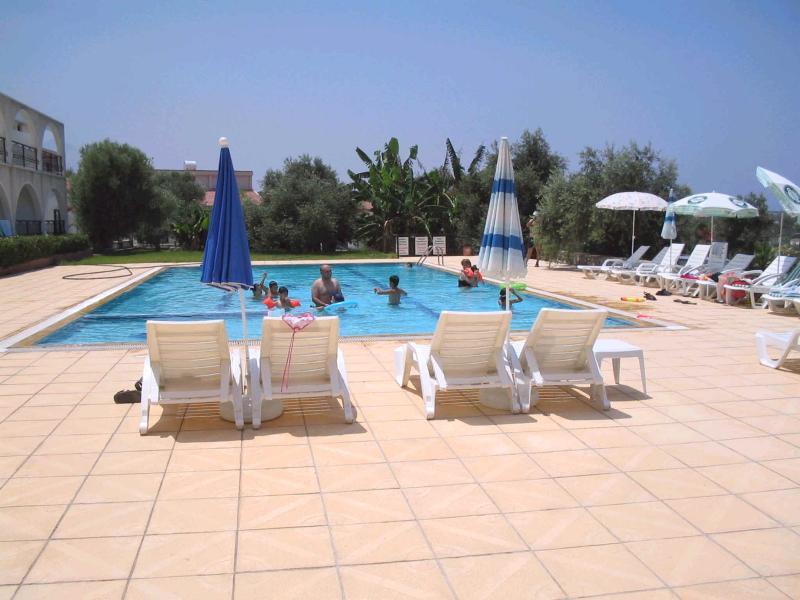 Bare Hill Holiday Village Elea ภายนอก รูปภาพ