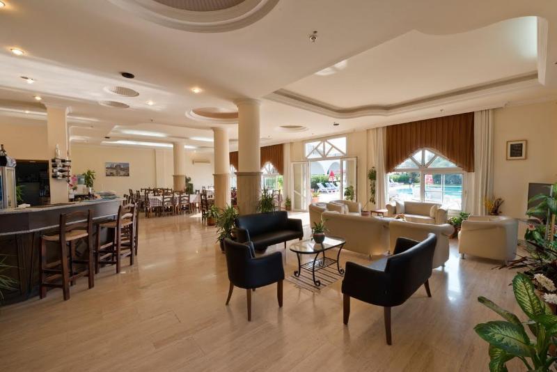Bare Hill Holiday Village Elea ภายนอก รูปภาพ