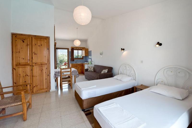 Bare Hill Holiday Village Elea ภายนอก รูปภาพ