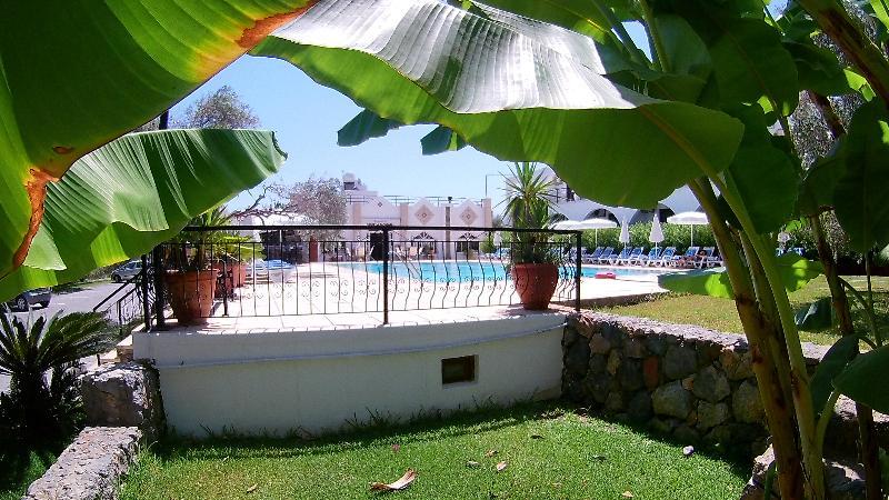 Bare Hill Holiday Village Elea ภายนอก รูปภาพ
